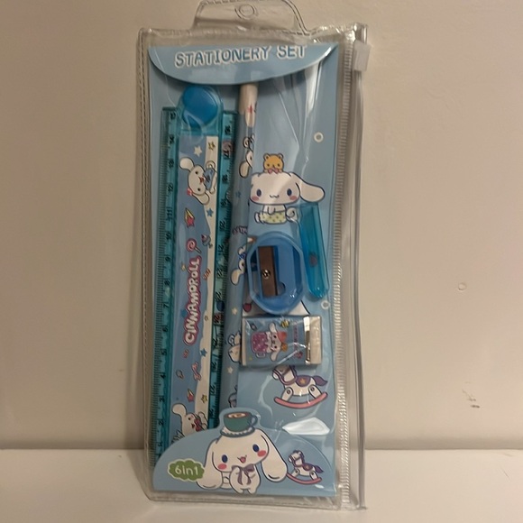 Sanrio Stationary Kit - Picture 3 of 6